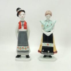 coppia figurine Hollohaza Hungary 1831 vintage