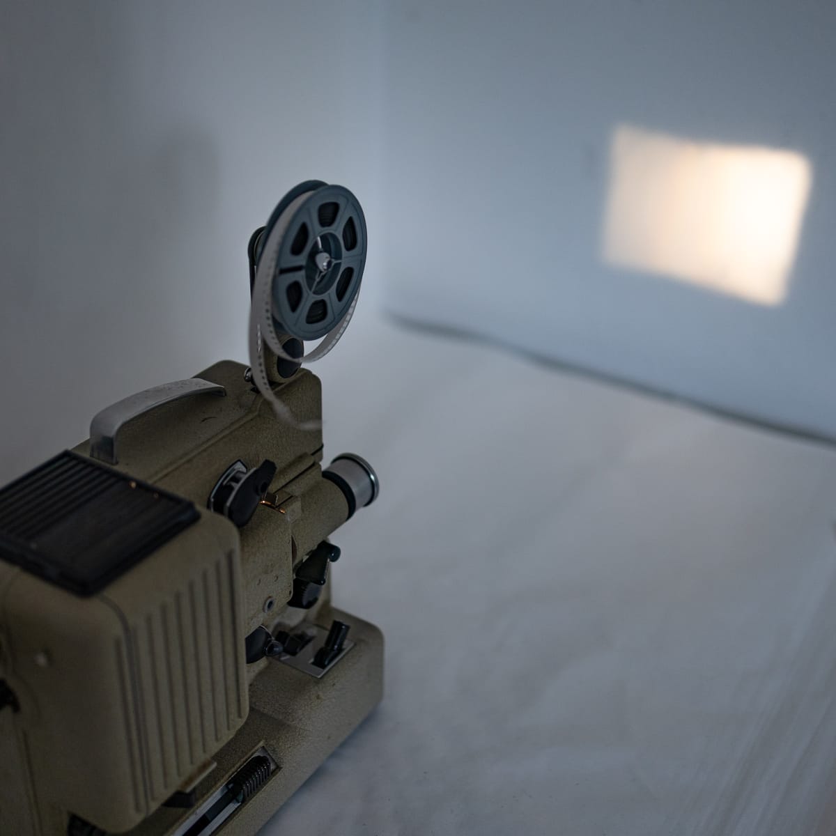 Proiettore Eumig Automatic P8 - immagine 2