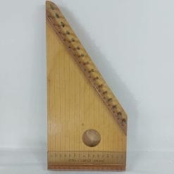 Cetra Carisch antica in legno con 16 corde, accordatore e scatola originale. Strumento musicale vintage da collezione, elegante e ben conservato.