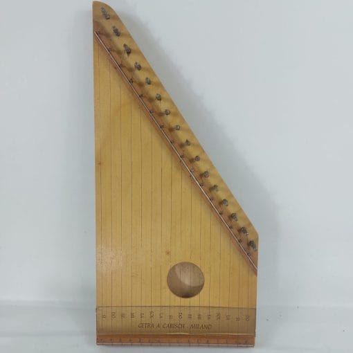Cetra Carisch antica in legno con 16 corde, accordatore e scatola originale. Strumento musicale vintage da collezione, elegante e ben conservato.