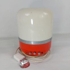 Europhon radiolampada Adriano Rampoldi: luce a doppia intensità, radio AM integrata, stile space age in ABS arancione, oggetto vintage da collezione.
