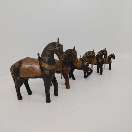 Cavalli in legno e rame Marwari India - immagine 4