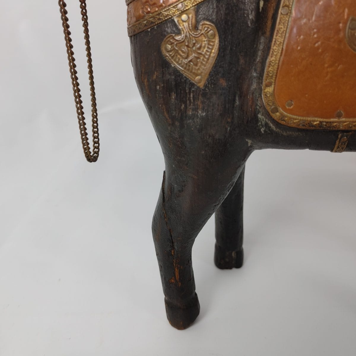 Cavalli in legno e rame Marwari India - immagine 6