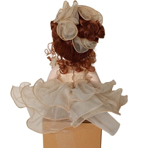 Oncrown Bambola di porcellana “Ginger” - immagine 5