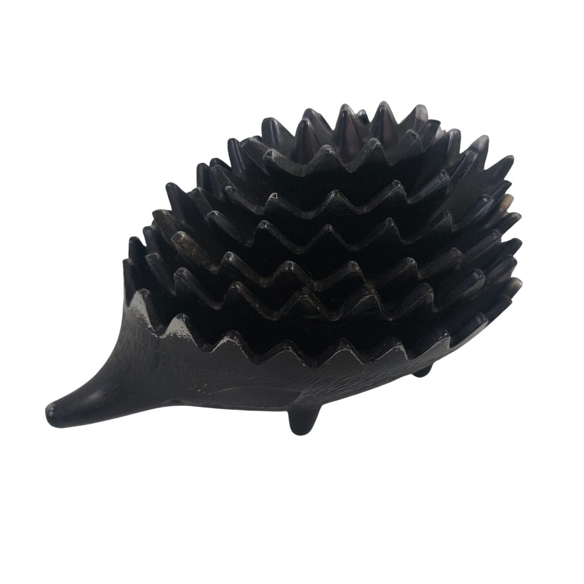 Set posacenere riccio Walter Bosse per Hertha Baller. 6 pezzi impilabili in ottone nero. Firmato, vintage anni '50. Un'icona del design.