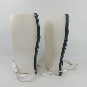 Coppia lampade Slamp WB Small (1980), design Giulio Di Mauro. Corpo in Opalflex, alluminio. Moderne e funzionanti.