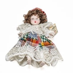 Bambola in porcellana Capodimonte biscuit. Altezza 20 cm, lavorata interamente a mano con certificato di autenticità. Ottime condizioni.